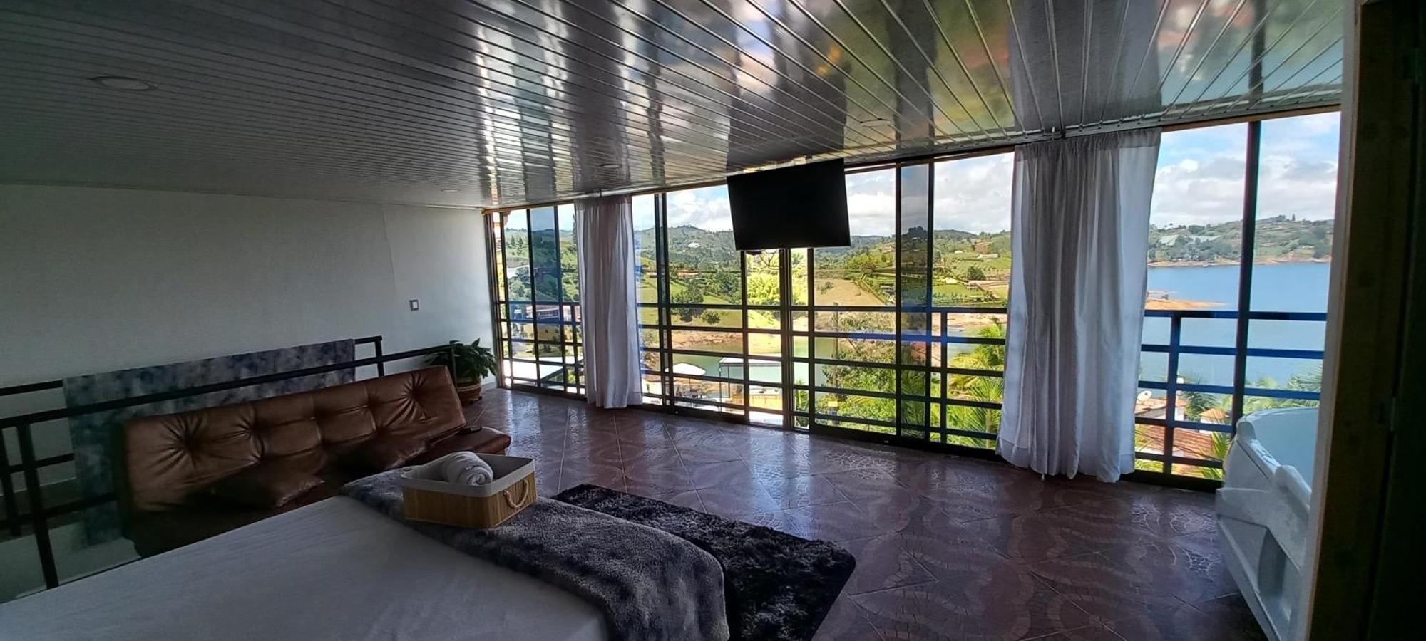 Hotel Mirador Cielo Blue El Penol  エクステリア 写真